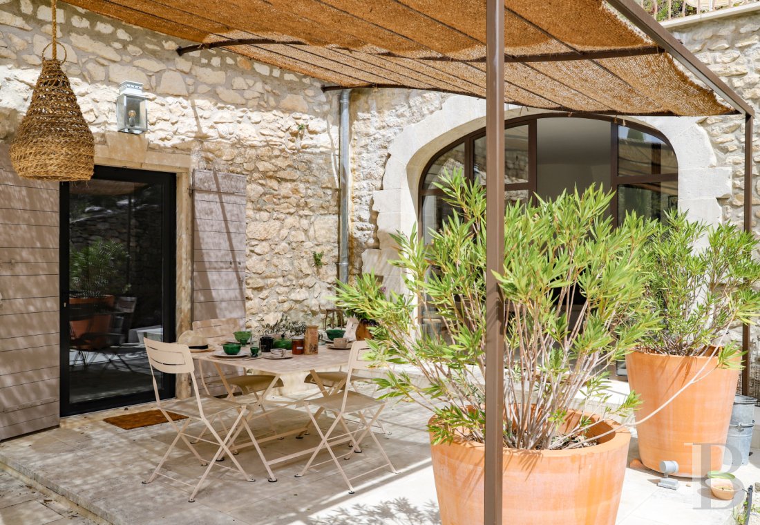A 17th-century farmhouse in the heart of the Luberon National Park at Oppède-le-Vieux in in Vaucluse - photo  n°26